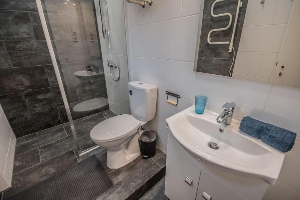 A+ Budapest Central Dob Street Διαμέρισμα Εξωτερικό φωτογραφία