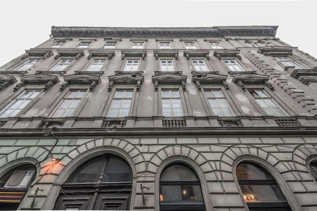 A+ Budapest Central Dob Street Διαμέρισμα Εξωτερικό φωτογραφία